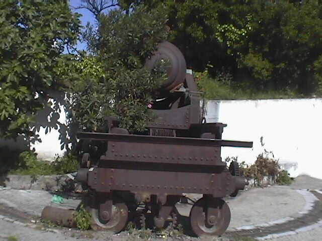 IMGA0038.JPG (77191 bytes)