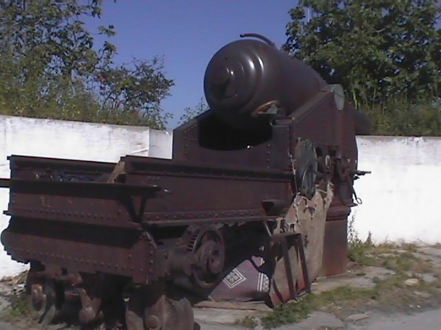 IMGA0042.JPG (58940 bytes)